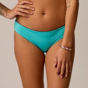 Carve Designs Sanitas Reversible Bikini Bottom NWT